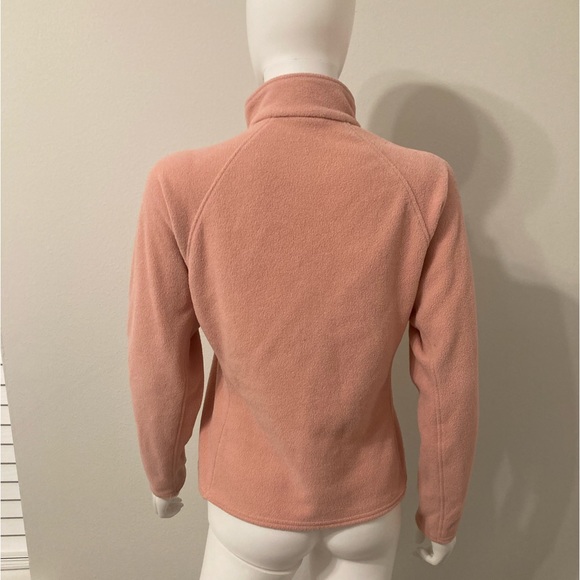 Patagonia women's fleece long sleeve with a short zipper on the front SZ - M - Picture 9 of 15